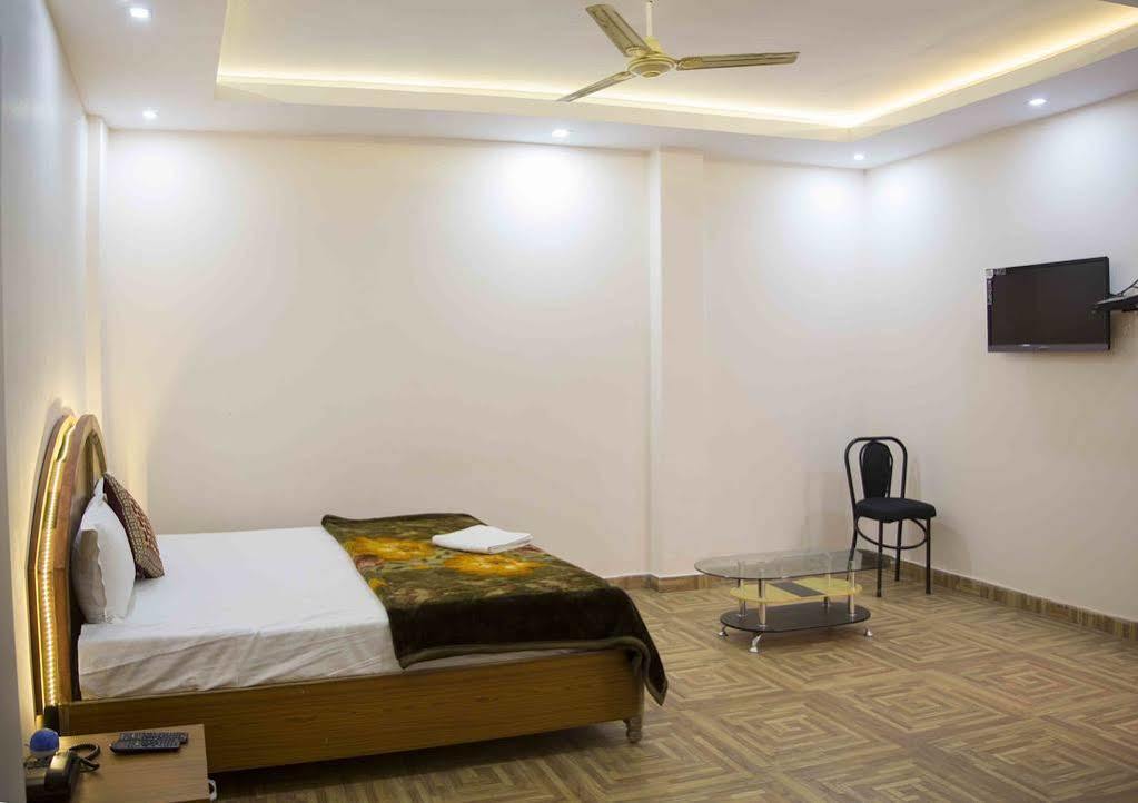 Assi River Guest House Varanasi Exterior foto