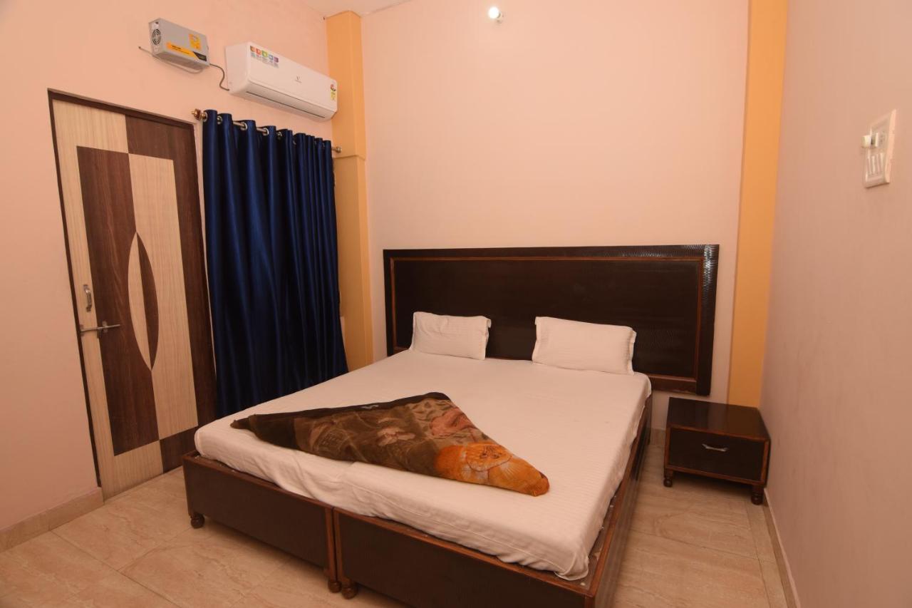 Assi River Guest House Varanasi Exterior foto